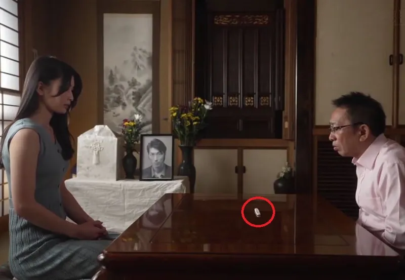 Một ngày sau tang lễ ông xã, con dâu đã bị bố anh xã ép nện không bao đến mang thai